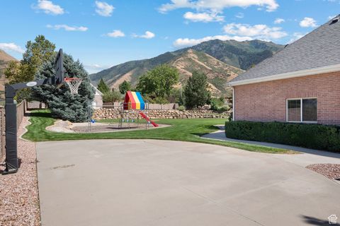 Tiny photo for 434 N 1400 E, Mapleton, UT 84664 (MLS # 2105899)
