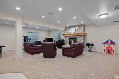 Tiny photo for 434 N 1400 E, Mapleton, UT 84664 (MLS # 2105899)
