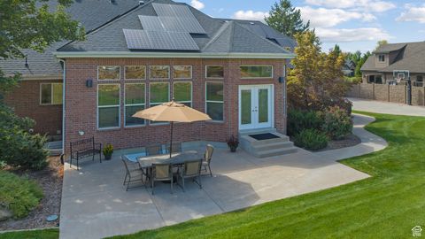 Tiny photo for 434 N 1400 E, Mapleton, UT 84664 (MLS # 2105899)