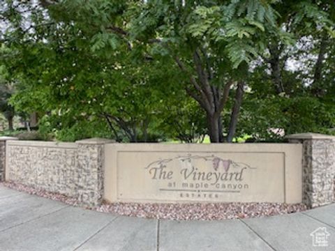 Tiny photo for 434 N 1400 E, Mapleton, UT 84664 (MLS # 2105899)