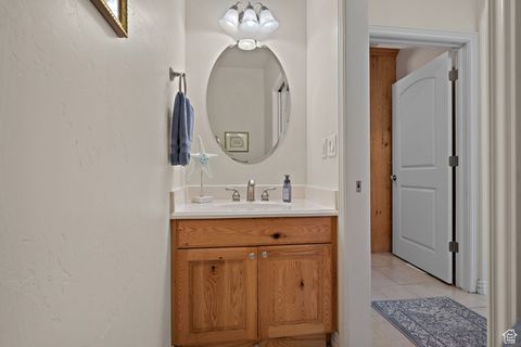 Tiny photo for 434 N 1400 E, Mapleton, UT 84664 (MLS # 2105899)