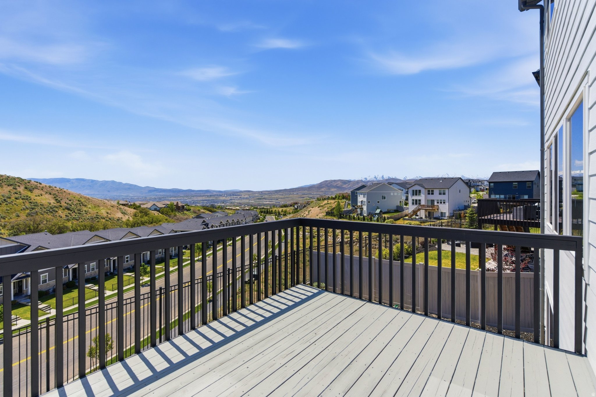 RIDGE - Residential