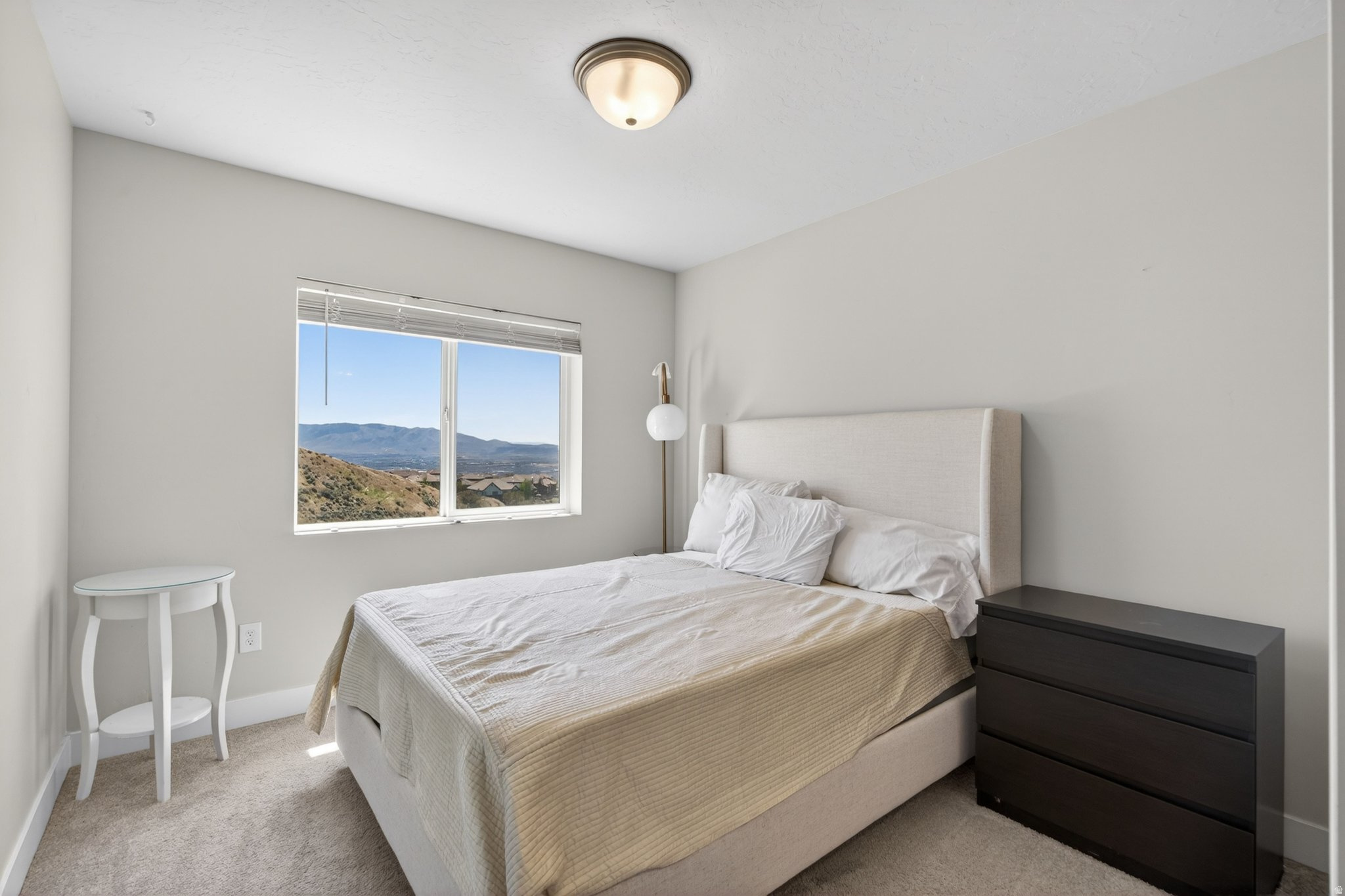 RIDGE - Residential