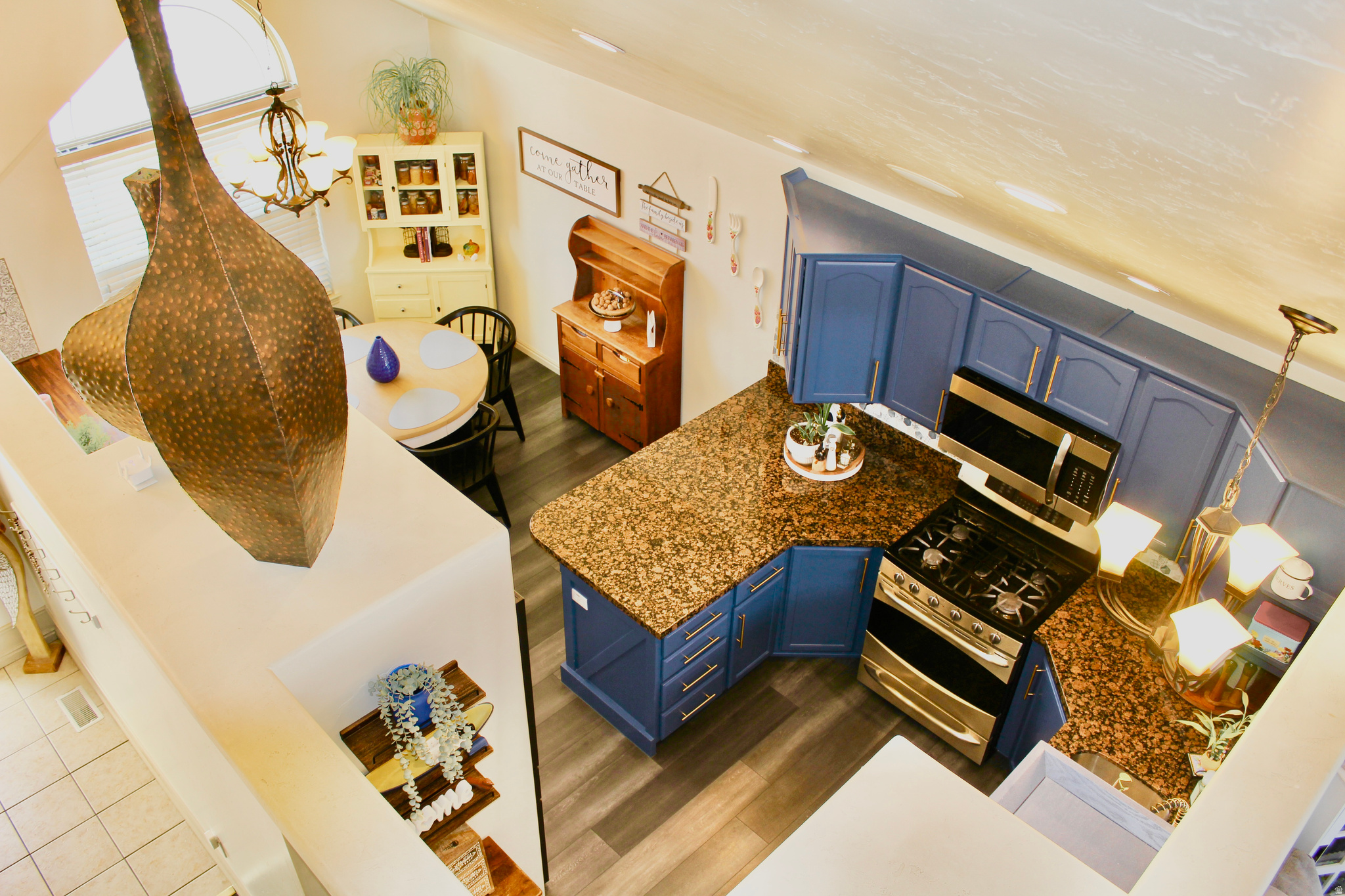 VILLAGES AT STONE GATE SUMMER TRAIL - Residential