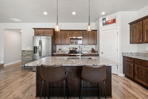 Tiny photo for 4162 S 3575 W, West Haven, UT 84401 (MLS # 2149564)