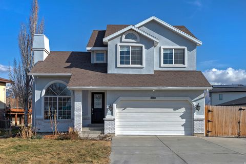 Photo of 1641 W 11745 S, Riverton, UT 84065 (MLS # 2142498)