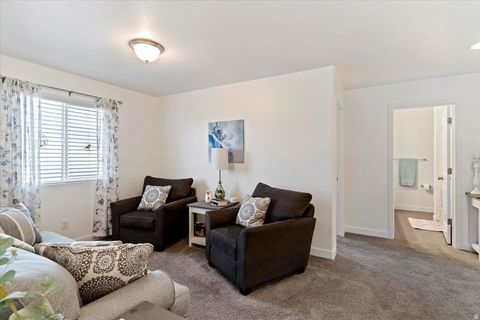 Tiny photo for 1505 E 3225 N, Layton, UT 84040 (MLS # 2132880)