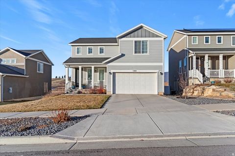 Photo of 1505 E 3225 N, Layton, UT 84040 (MLS # 2132880)