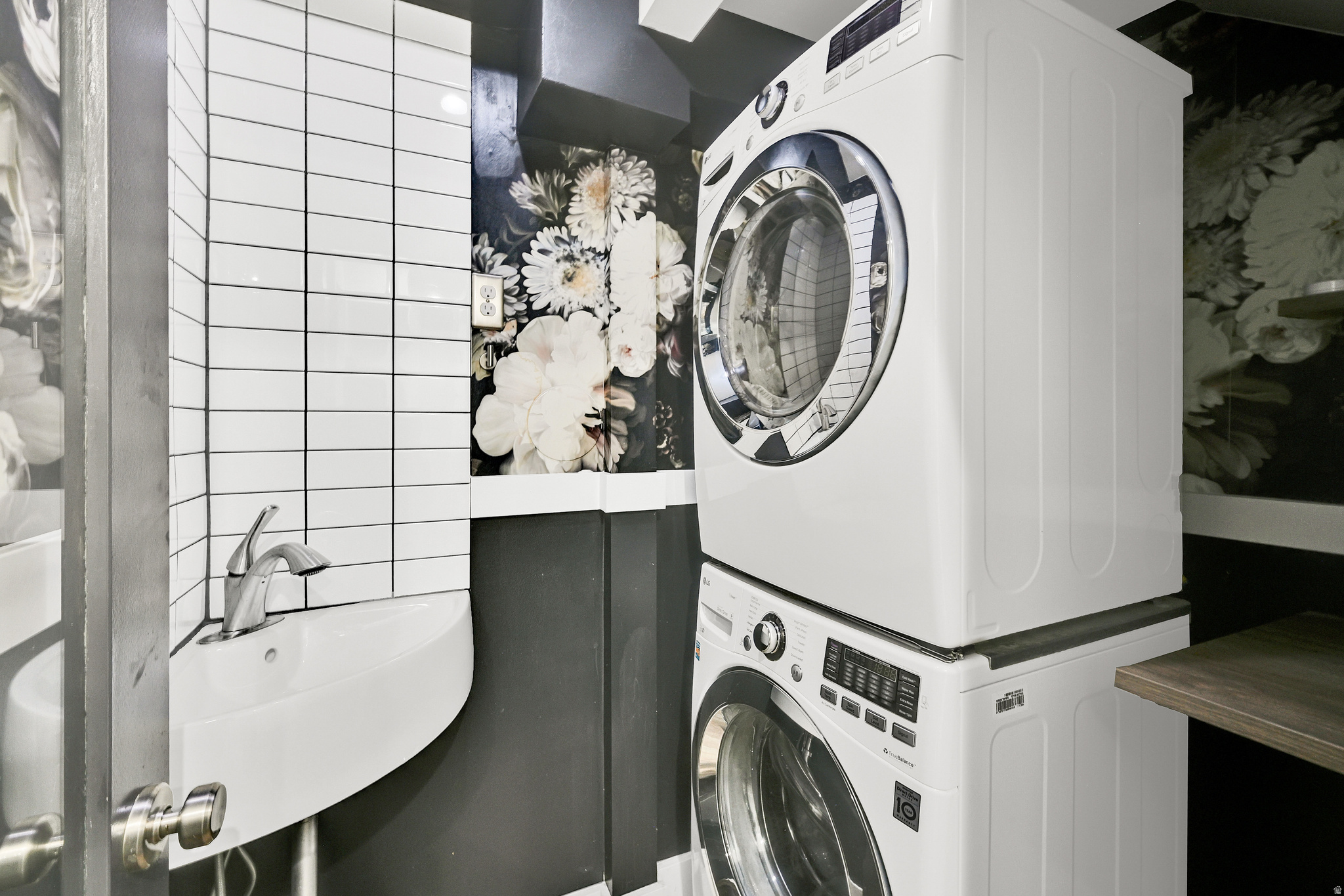 HIGHLAND PARK AREA - Residential