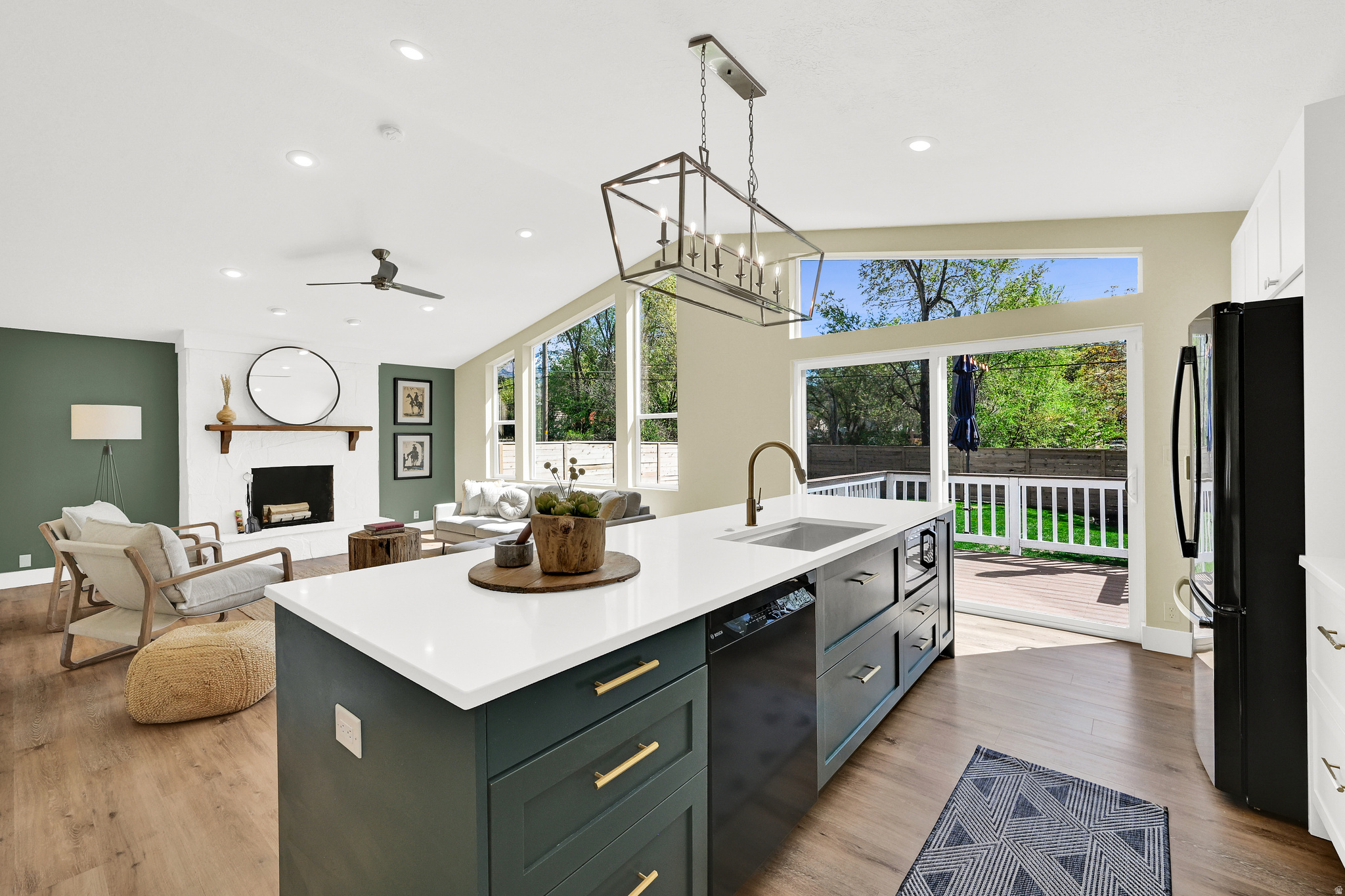 HIGHLAND PARK AREA - Residential