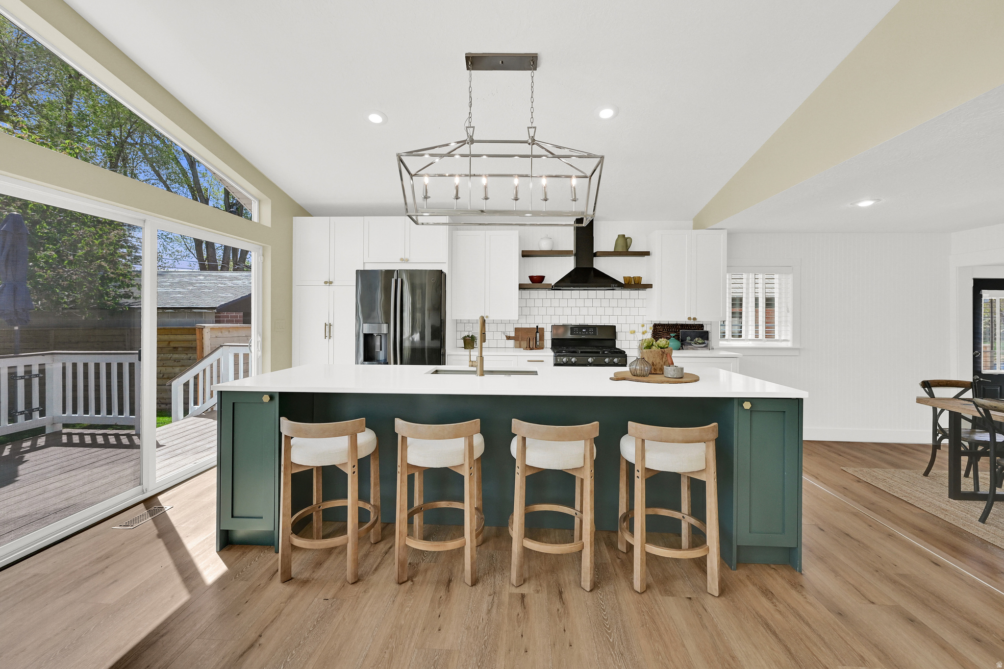 HIGHLAND PARK AREA - Residential