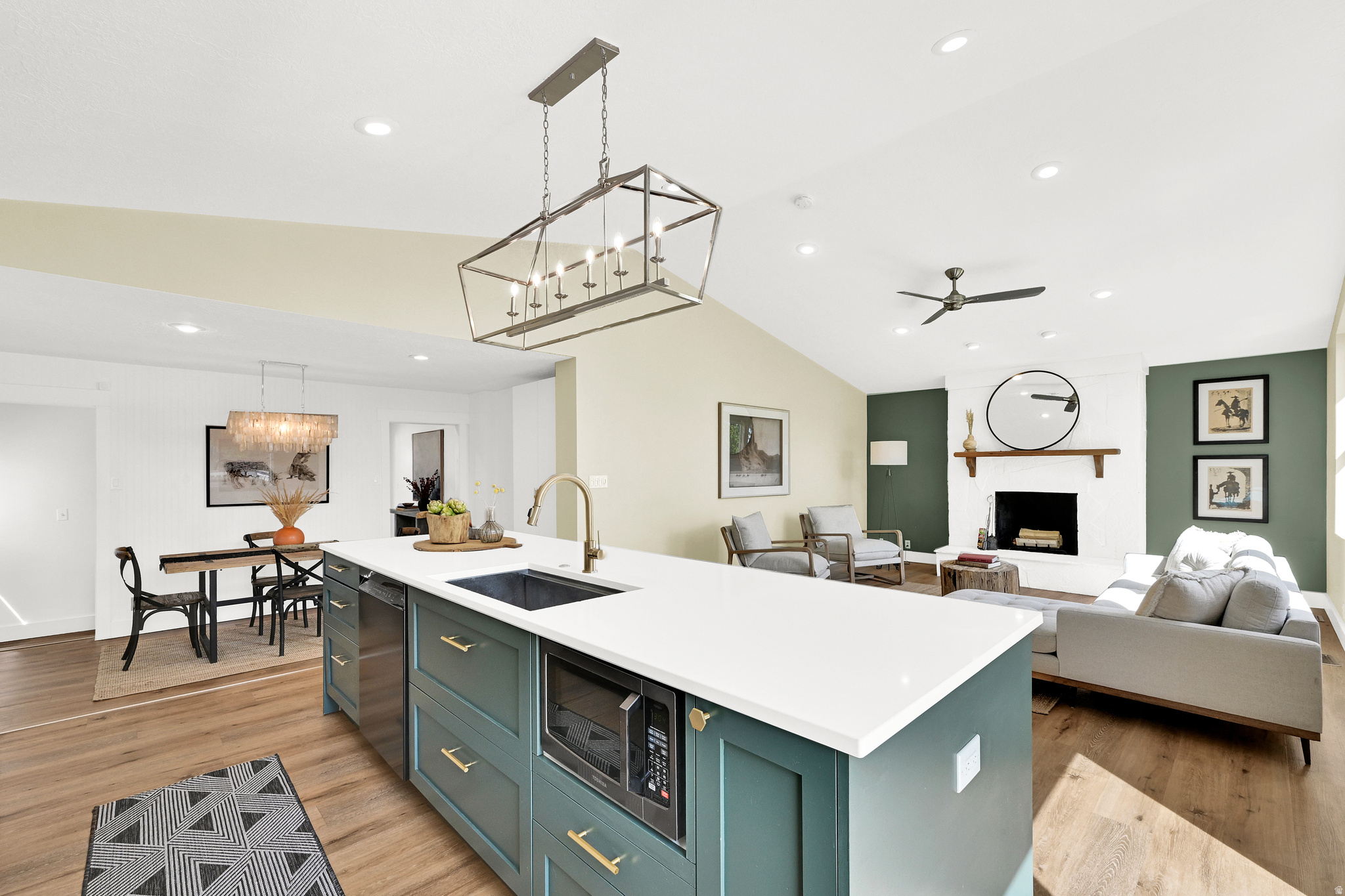 HIGHLAND PARK AREA - Residential