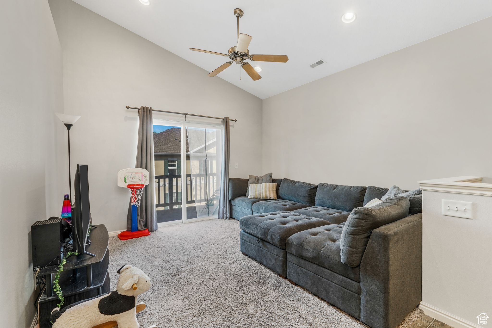 CANYON MEADOW - Residential