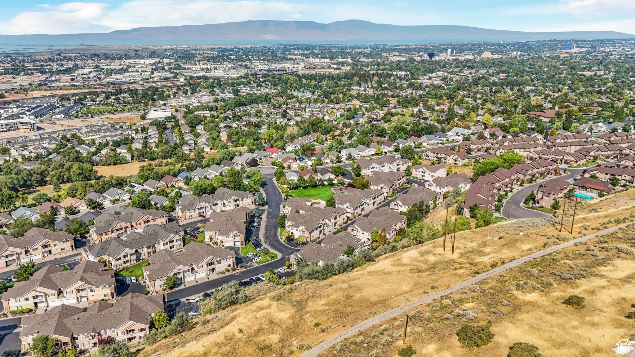 CANYON MEADOW - Residential