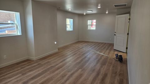 Tiny photo for 146 N MAIN ST #202, Richfield, UT 84701 (MLS # 2121199)