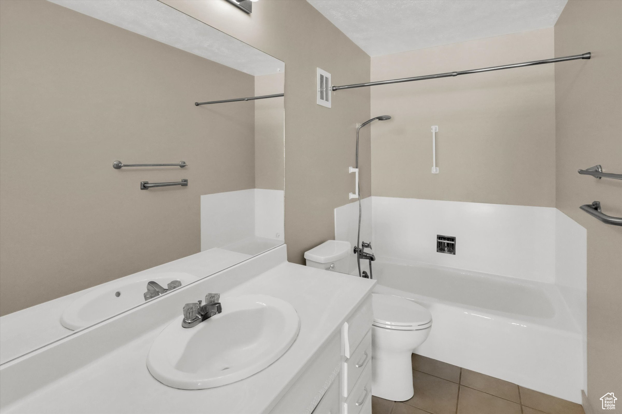 THE COTTONWOODS - Residential
