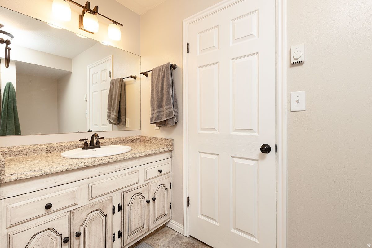 MILFORD - Residential