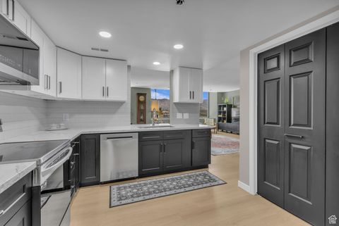 Tiny photo for 44 W BROADWAY S #1601S, Salt Lake City, UT 84101 (MLS # 2100075)