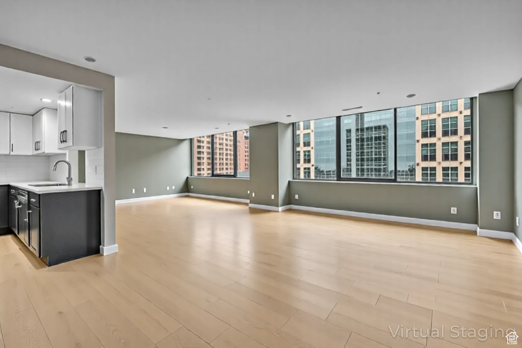 AMERICAN TOWERS - Residential