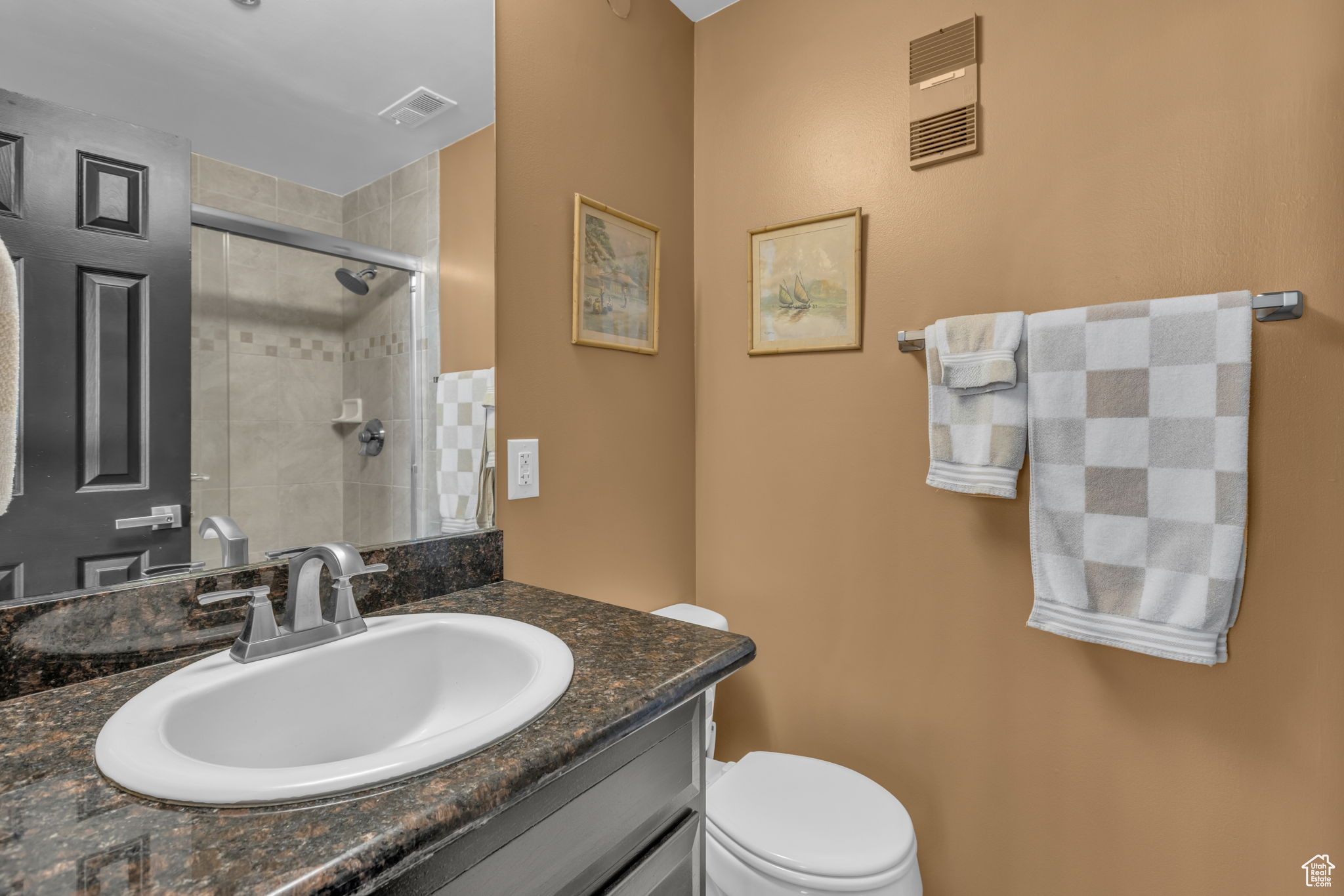 AMERICAN TOWERS - Residential