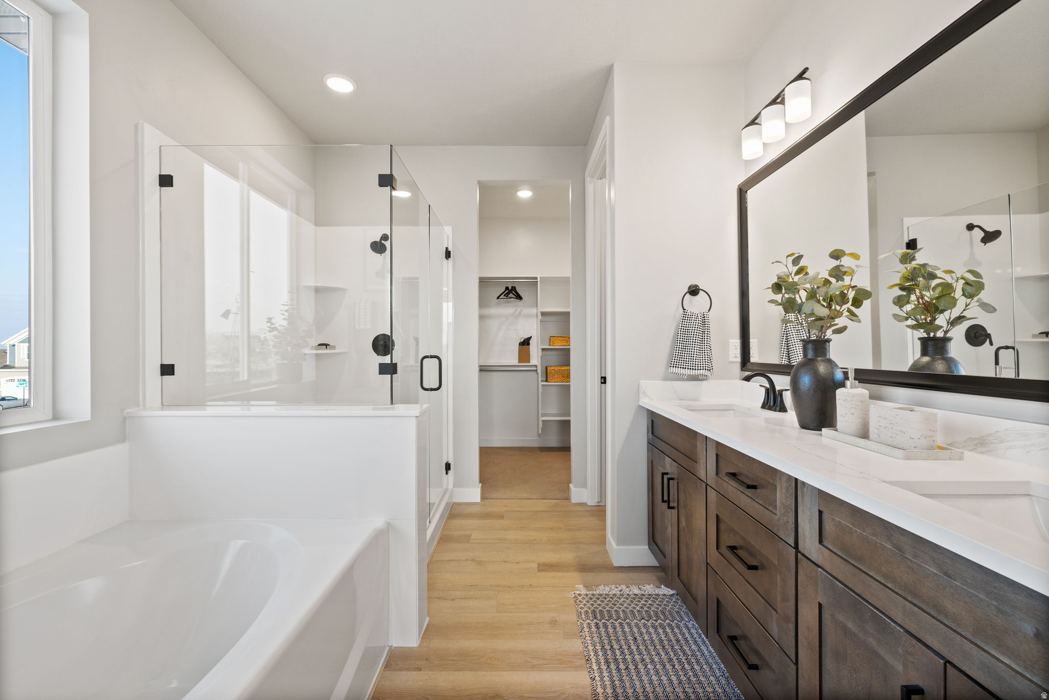 HERONS LANDING - Residential