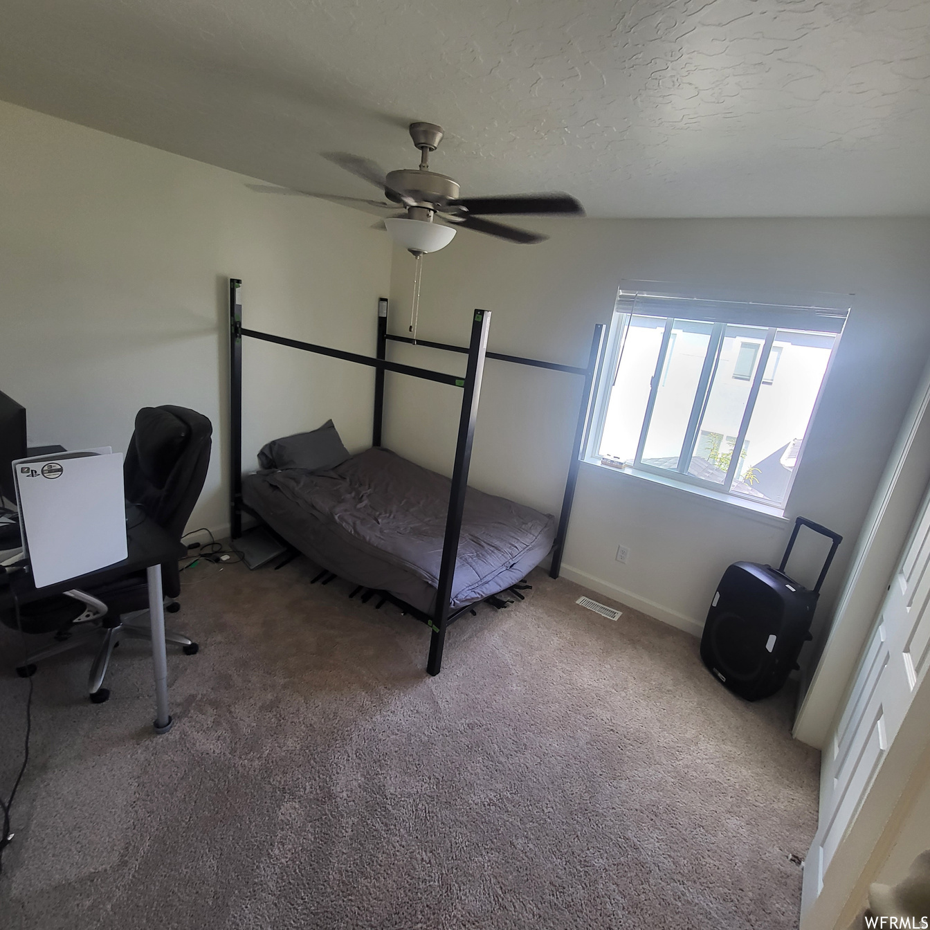 HIDDEN SPRINGS - Residential