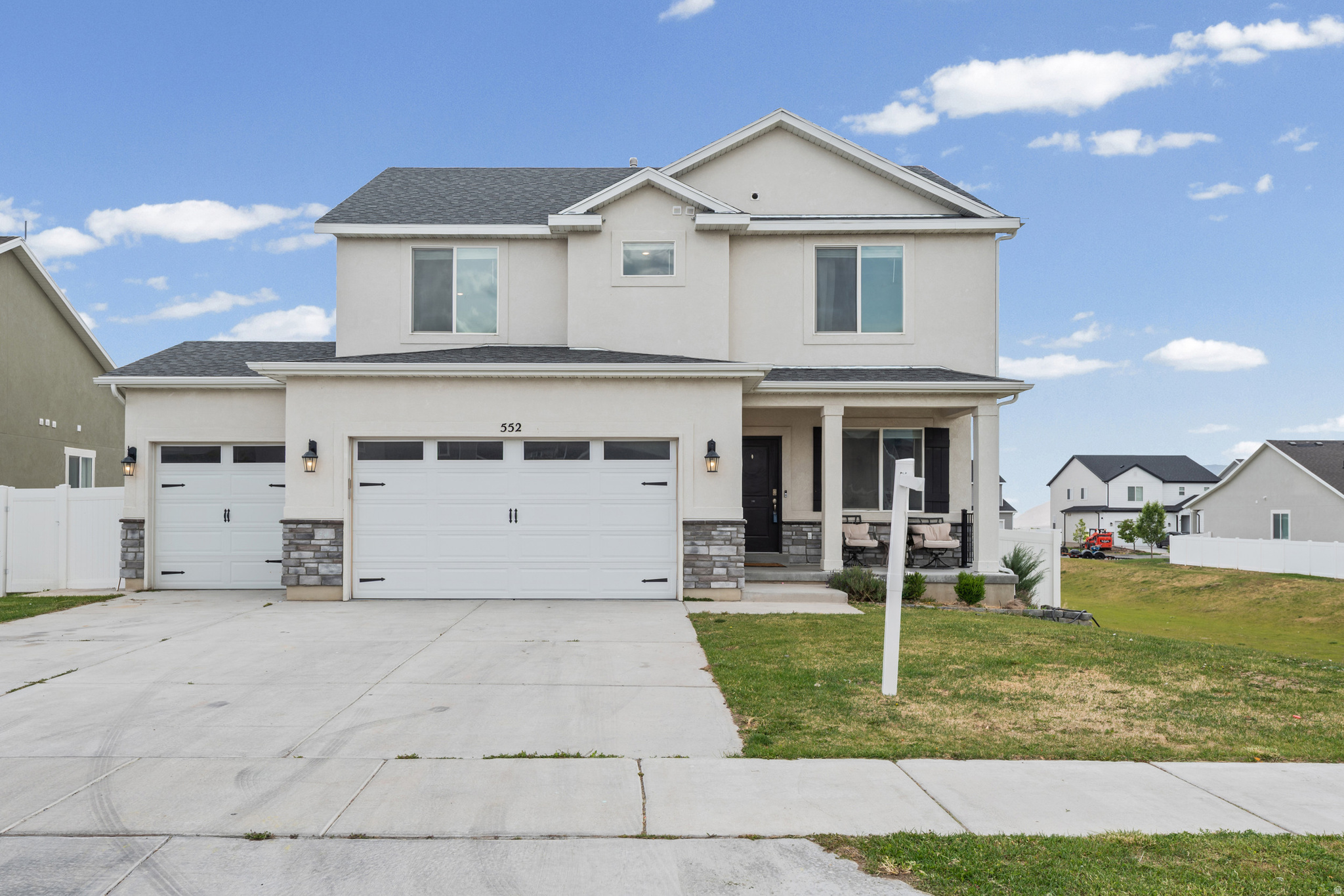 LEXINGTON GREENS - Residential