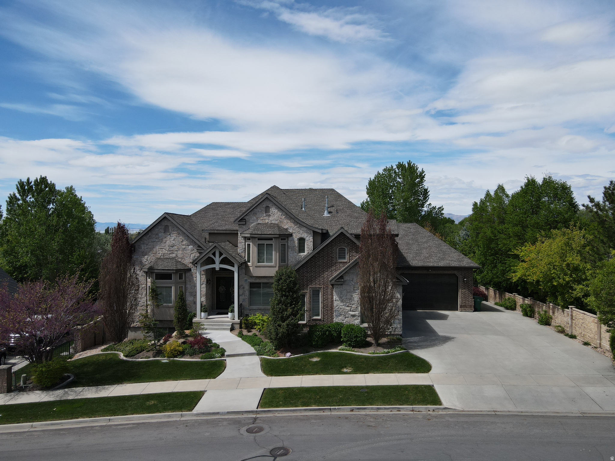 ERCANBRACK - Residential