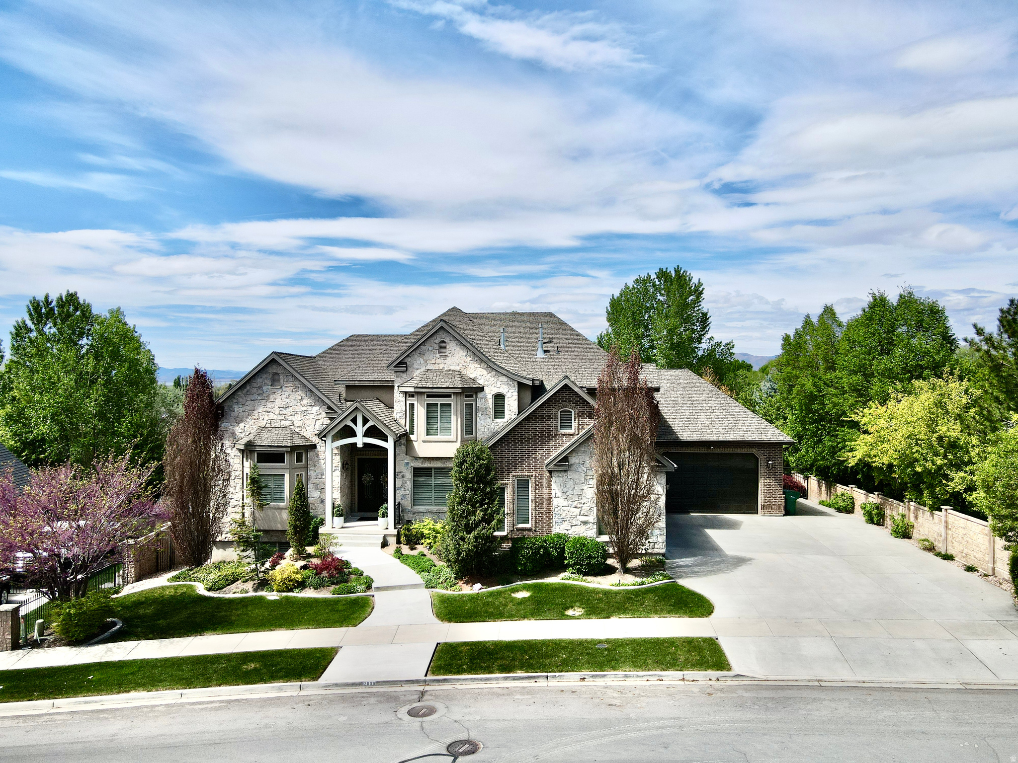 ERCANBRACK - Residential