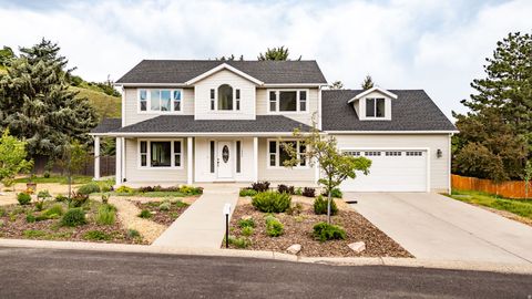 Tiny photo for 1552 E SUMAC DR, Logan, UT 84321 (MLS # 2157946)