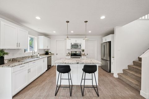 Tiny photo for 1552 E SUMAC DR, Logan, UT 84321 (MLS # 2157946)