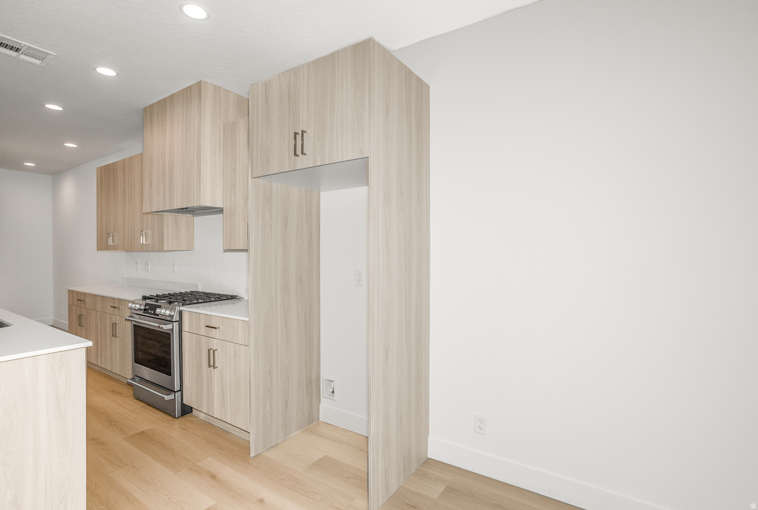 BECCO CREEK TOWNHOMES AT DIVARIO - Residential