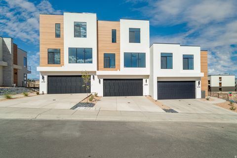 Photo of 2764 W BECCO TRL #64, Saint George, UT 84770 (MLS # 2142519)