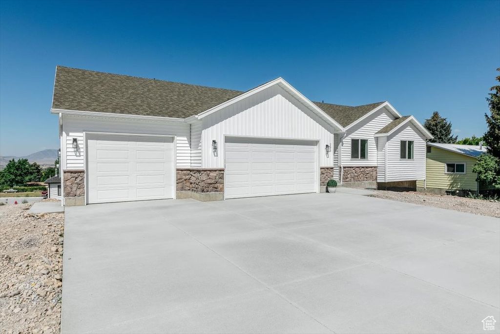 Photo of 231 S 300 E, Richmond, UT 84333 (MLS # 2102550)