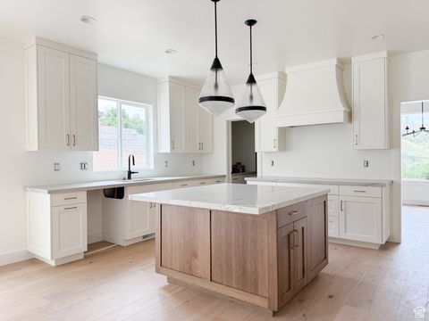 Tiny photo for 5330 N SPRINGVIEW CT #105, Lehi, UT 84043 (MLS # 2062365)