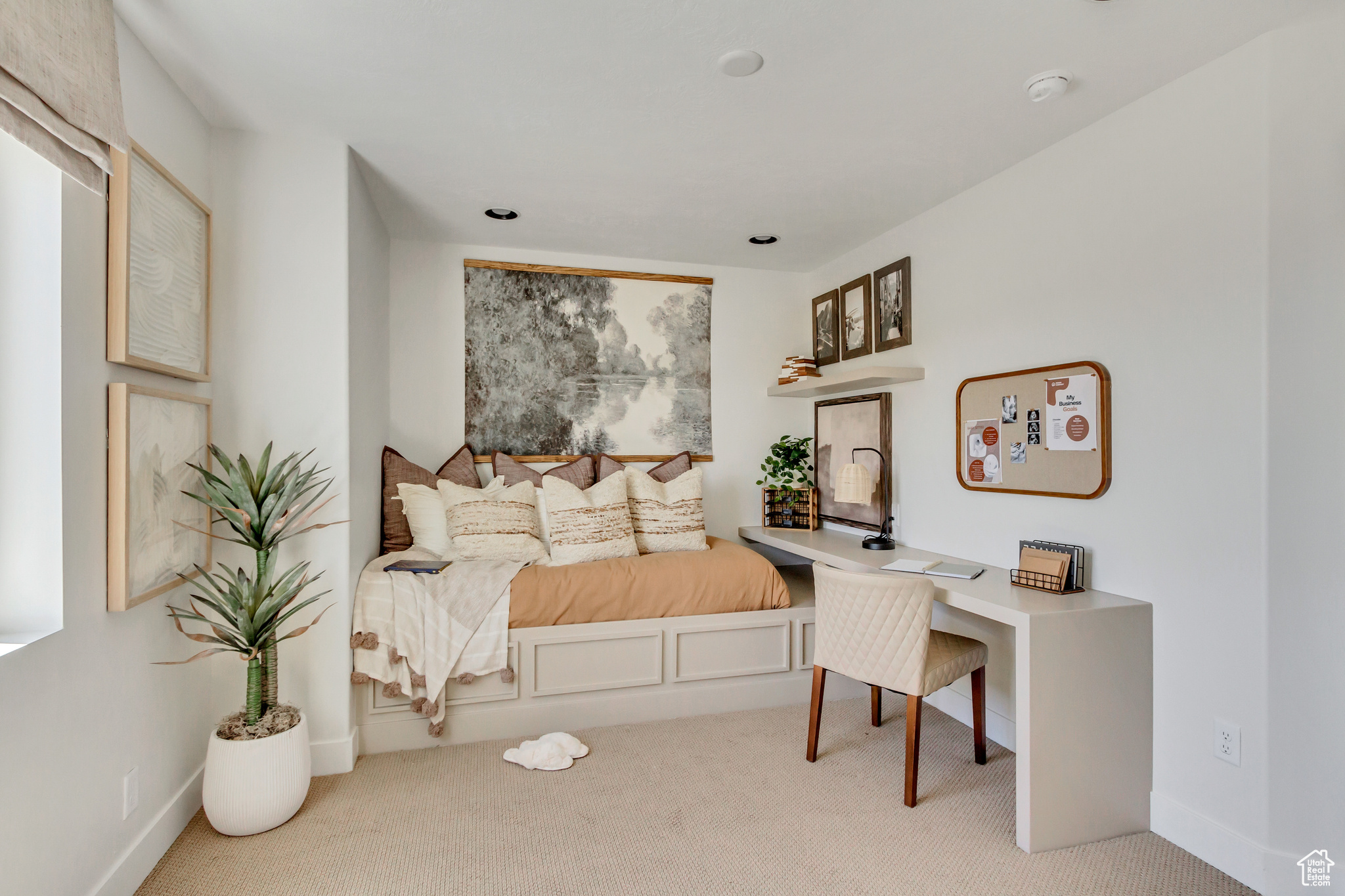 HARMONY PLACE - Residential