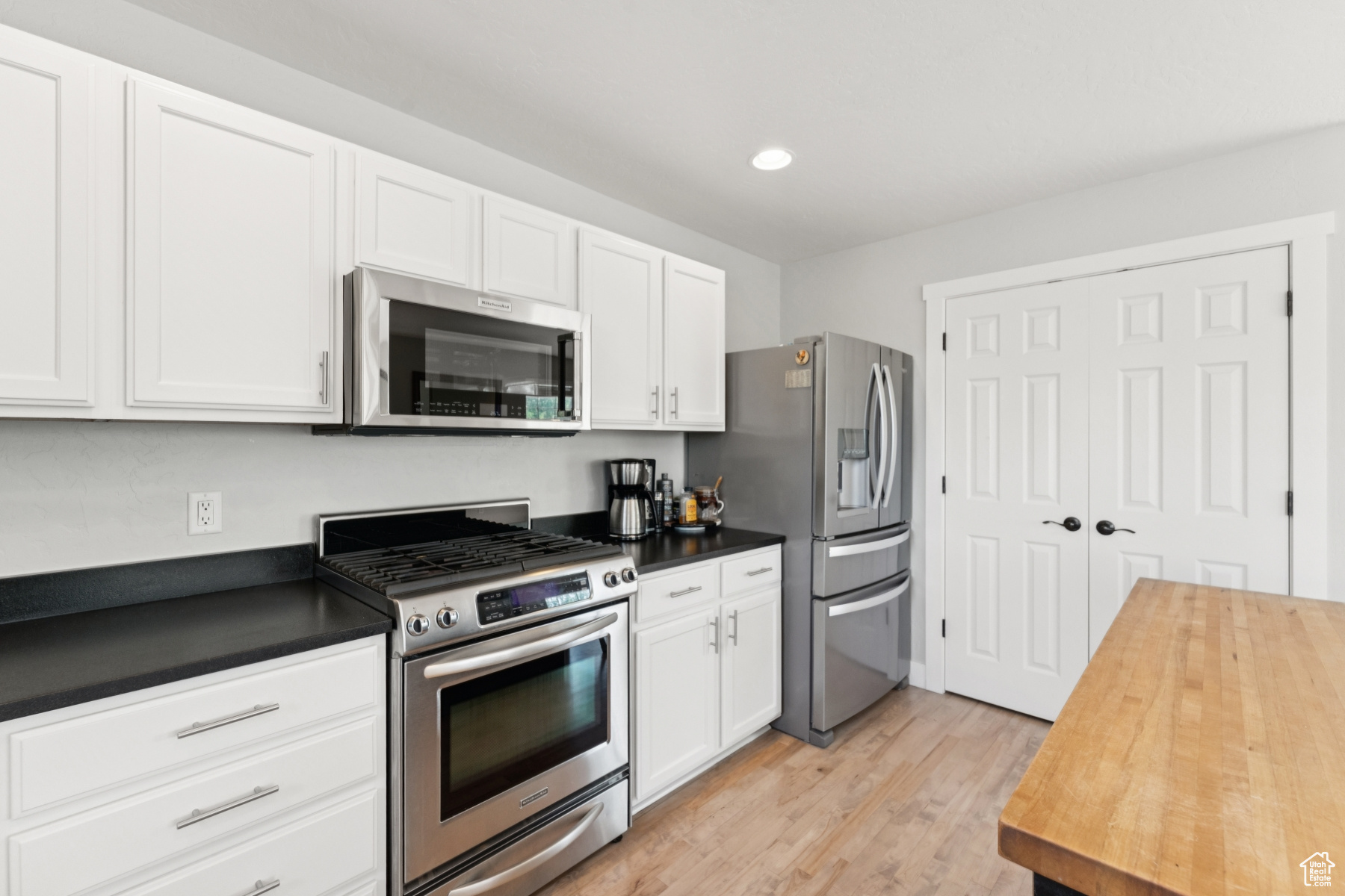 Park City, Utah 84098, United States, 5 Bedrooms Bedrooms, ,3 BathroomsBathrooms,Residential,Active,174150