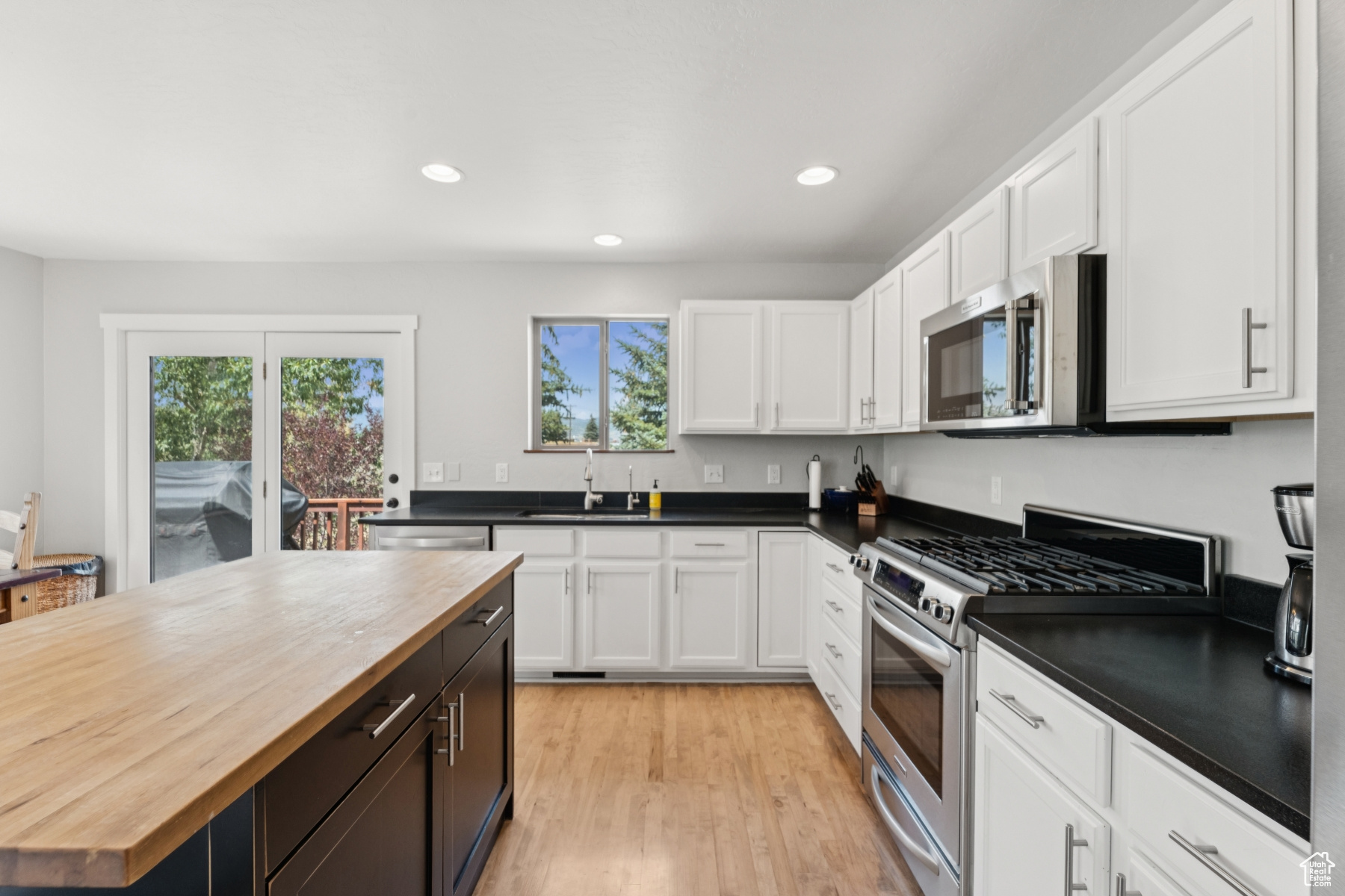 Park City, Utah 84098, United States, 5 Bedrooms Bedrooms, ,3 BathroomsBathrooms,Residential,Active,174150