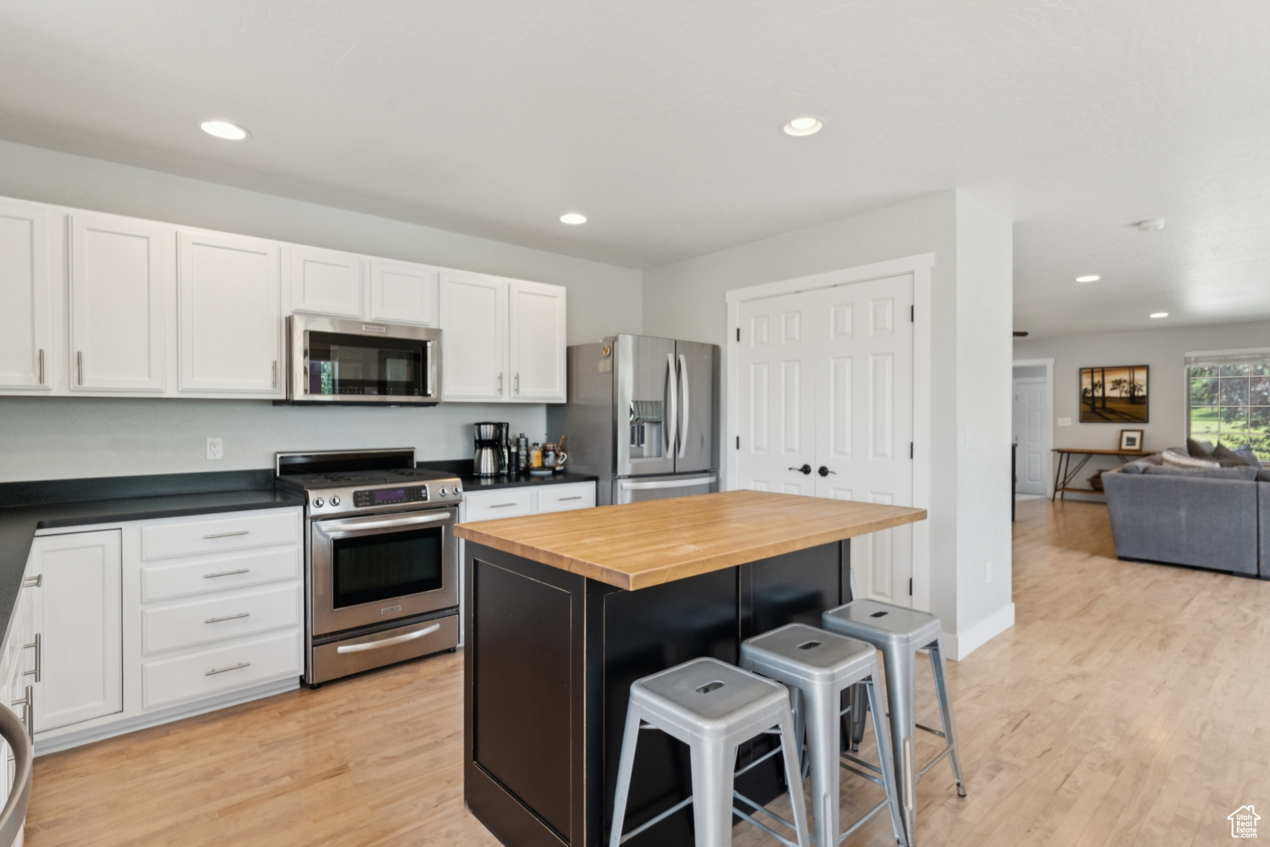 Park City, Utah 84098, United States, 5 Bedrooms Bedrooms, ,3 BathroomsBathrooms,Residential,Active,174150