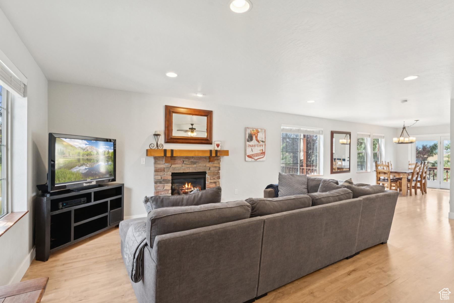 Park City, Utah 84098, United States, 5 Bedrooms Bedrooms, ,3 BathroomsBathrooms,Residential,Active,174150