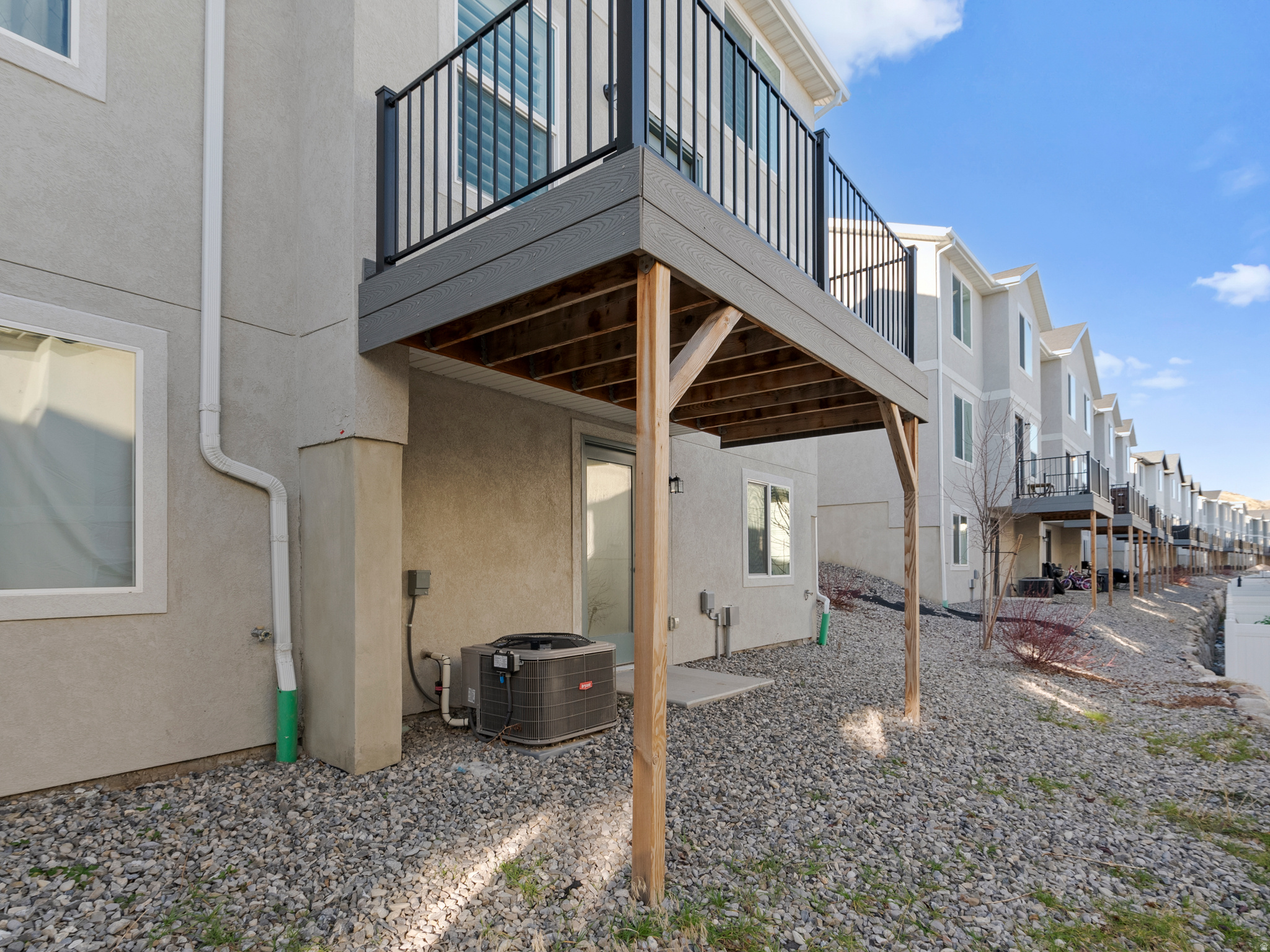 LITTLE VALLEY GATEWA - Residential