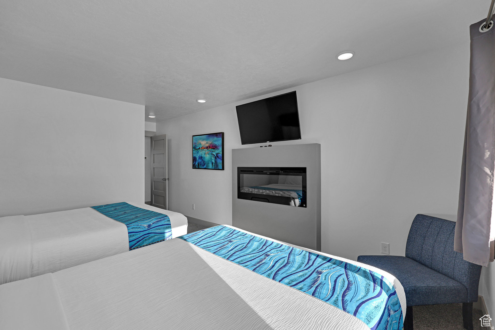 WATERDANCE - Residential