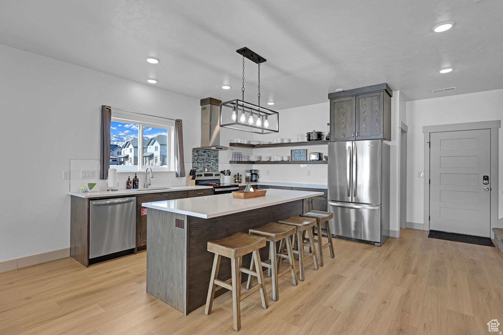 WATERDANCE - Residential