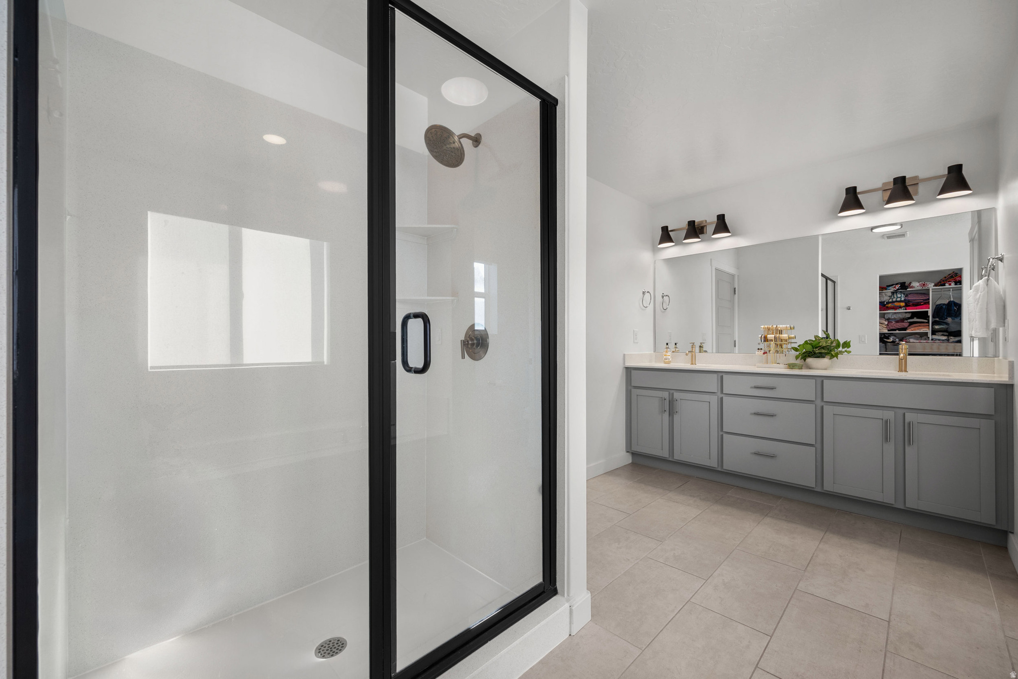 HOLBROOK SCANDIA3152 - Residential