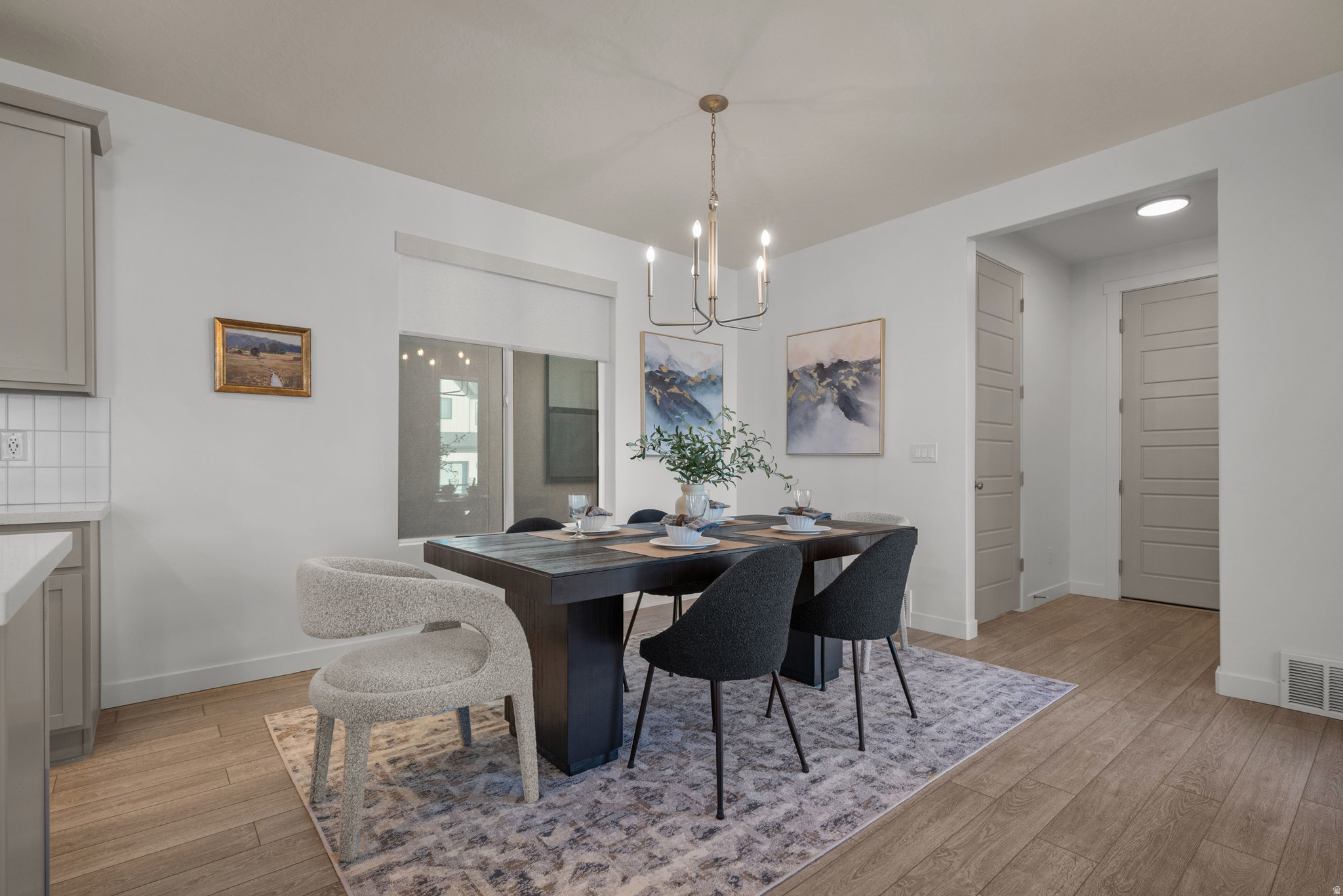 HOLBROOK SCANDIA3152 - Residential