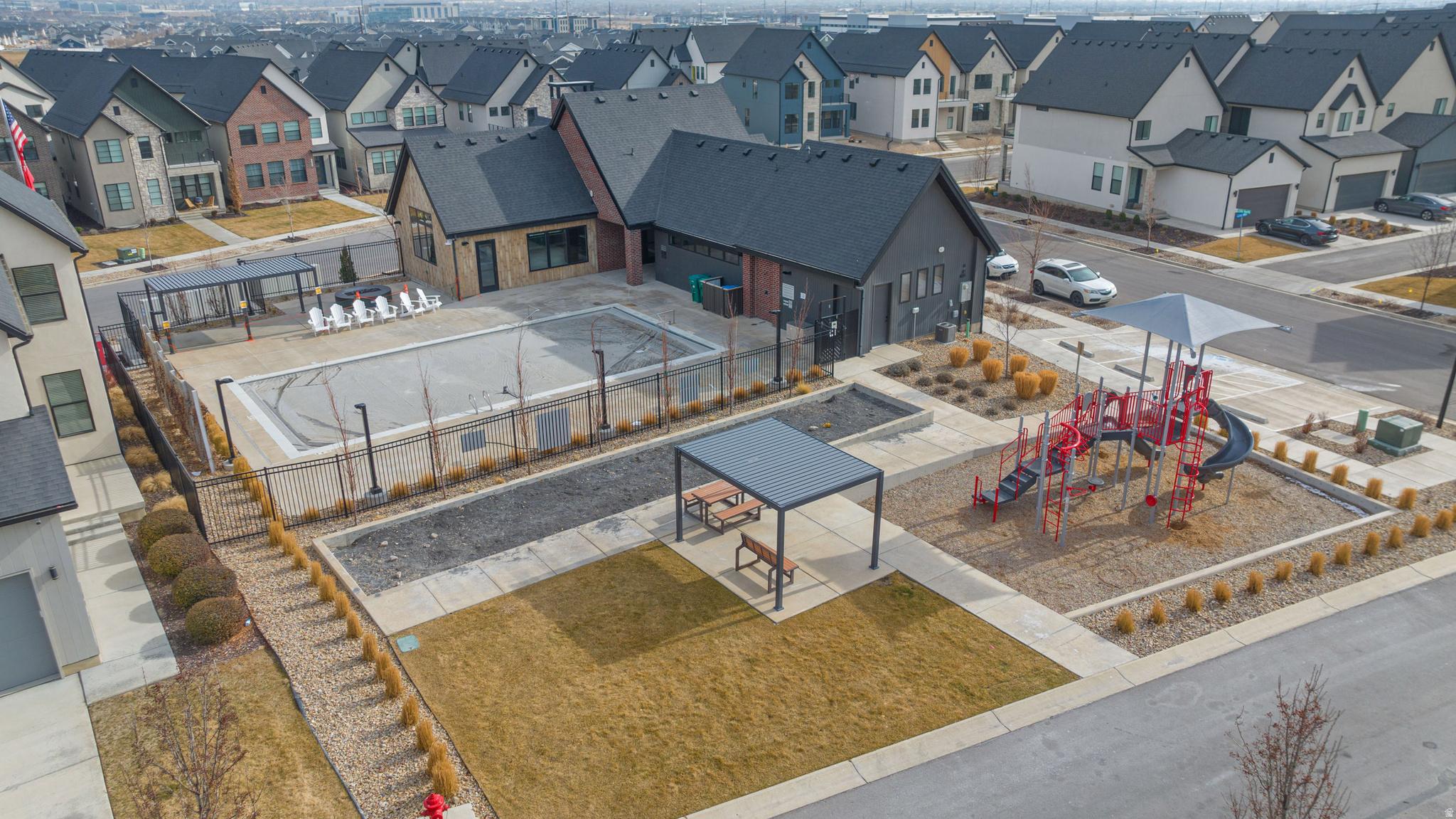 HOLBROOK SCANDIA3152 - Residential