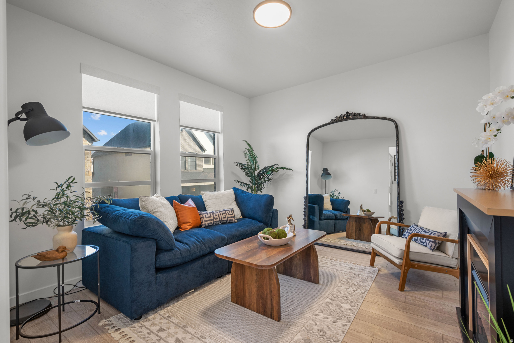 HOLBROOK SCANDIA3152 - Residential