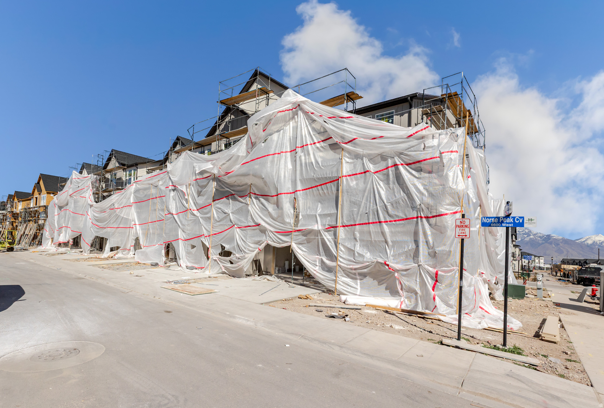 MT. RAINIER - Residential