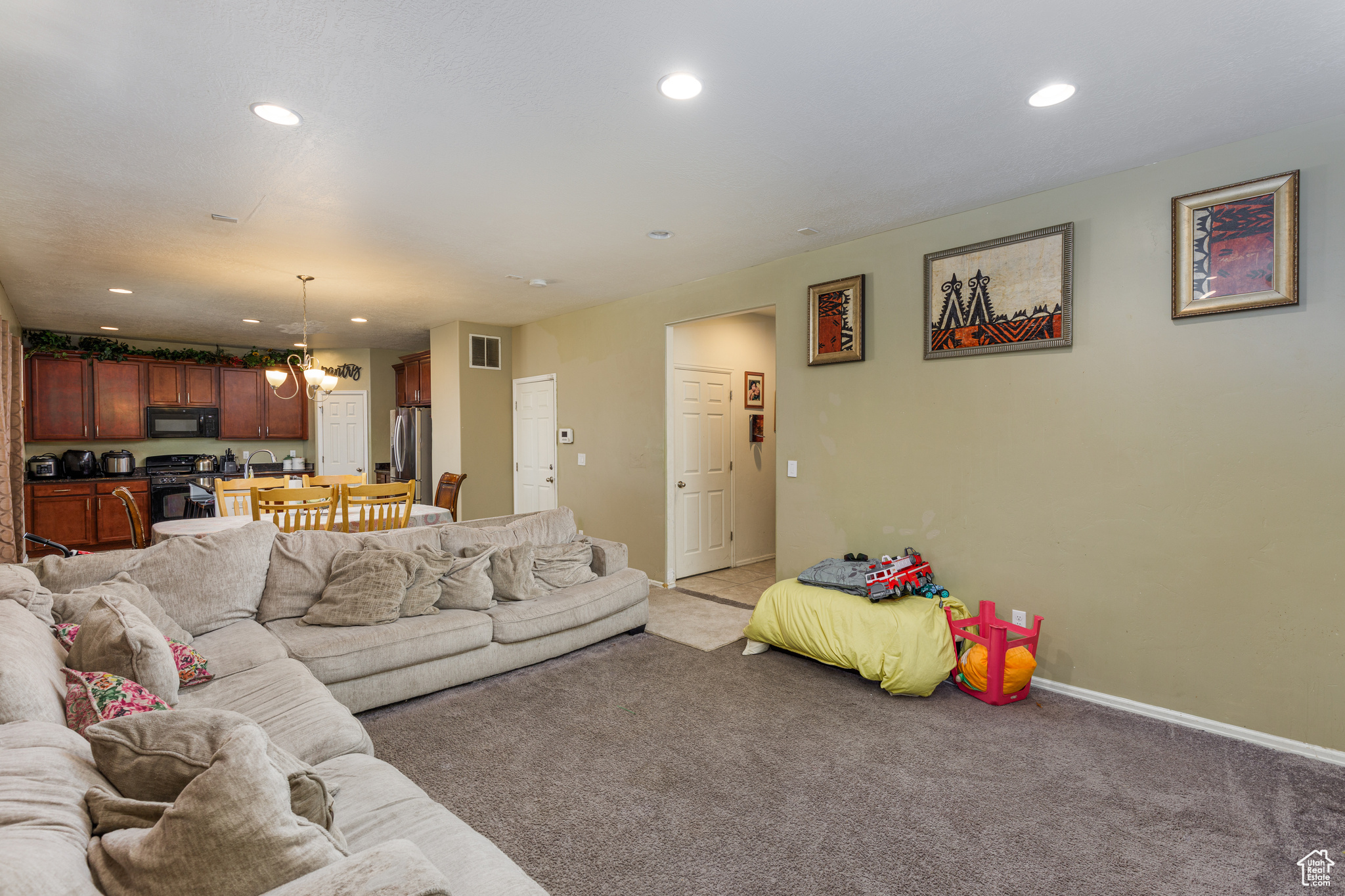 3339 N Falcon Way, Layton, Utah image 9