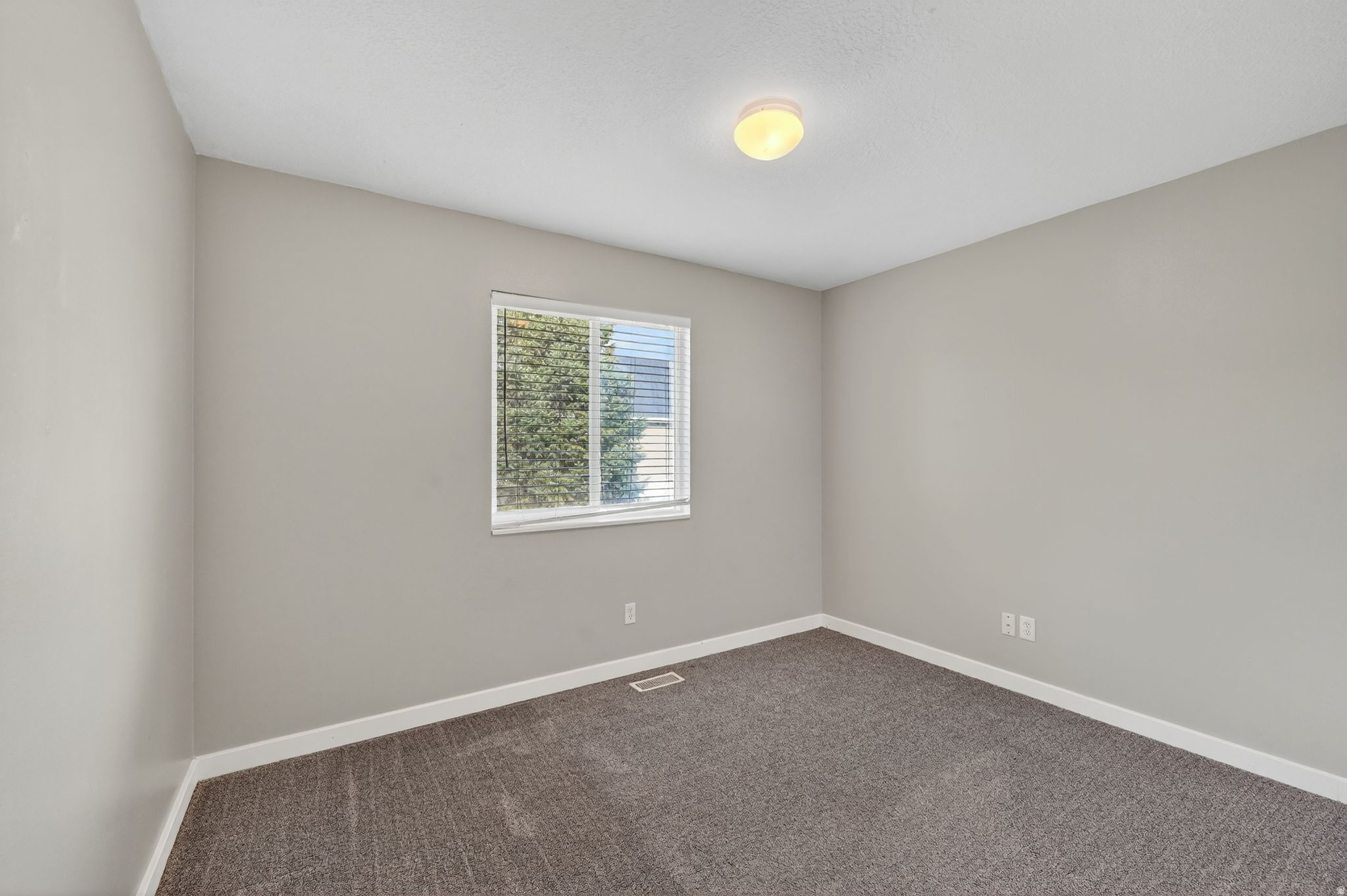 EAGLE POINT - Residential